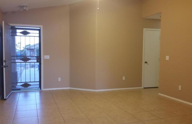 3218 W ABRAHAM Lane Gallery 4