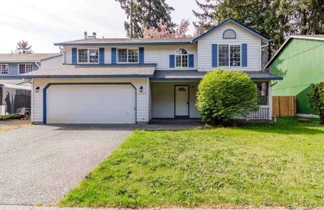 Spacious 4 Bedroom Home | 2,116 SF | Great Room with Fireplace | Fenced Backyard & 2-Car Garage photos photos