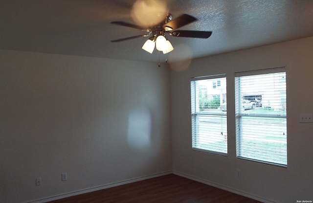 133 Gatewood Bay Gallery 4