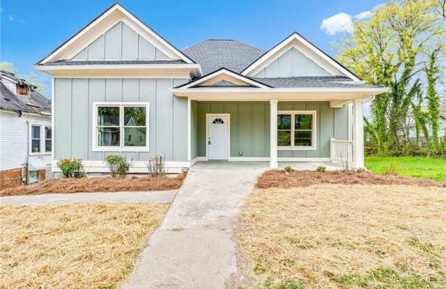 1006 Maple Avenue photos photos