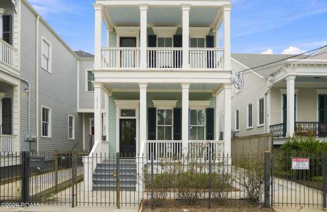 1417 Esplanade Avenue Gallery 1