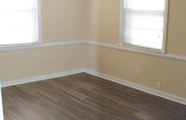 2 Bedroom Apartment in Shandon off of Devine Street photos photos