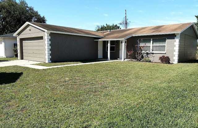 6421 ELMHURST DRIVE N - 6421 Elmhurst Drive, Pinellas Park, FL 33782