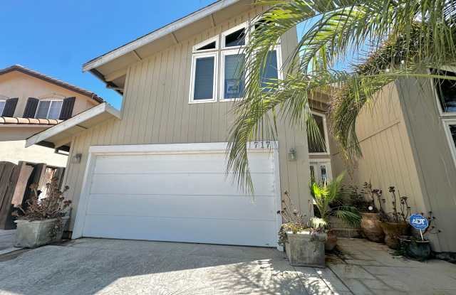 $1,000 OFF FIRST MONTH RENT !!! BEAUTIFUL FURNISHED LAKE VIEW PROPERTY READY FOR RENT!! - 717 Willow Lake Road, Discovery Bay, CA 94505