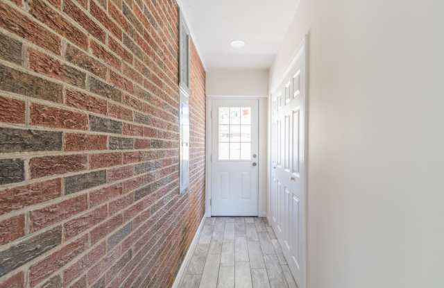 4408 Oak Drive Gallery 2