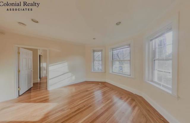 73 Thatcher St. photos photos