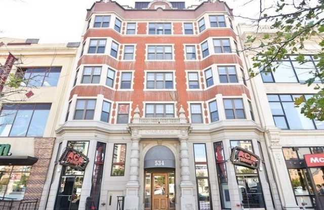 534 Commonwealth Ave unit: 3A - 534 Commonwealth Avenue, Boston, MA 02215