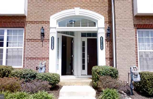43138 THOROUGHFARE GAP TERRACE Gallery 2