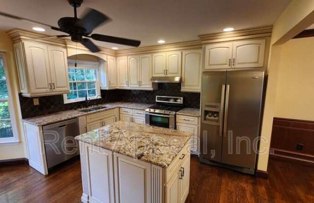 310 Milesford Ct. Gallery 2