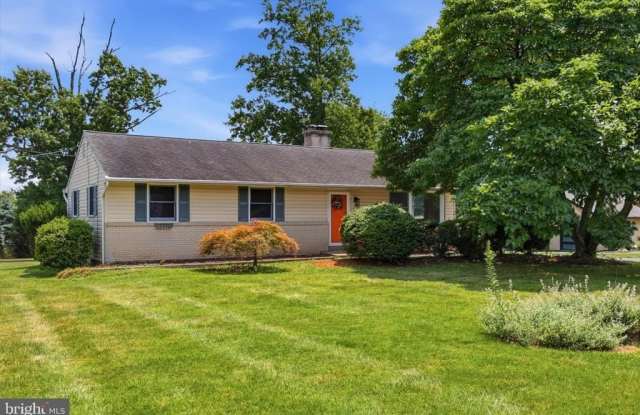 112 STUMP ROAD Gallery 1