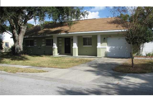3/2 house @ Villages of Southport photos photos