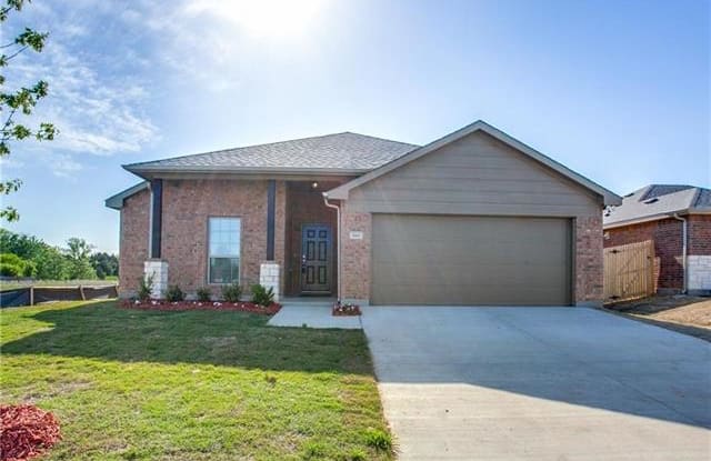 1610 Portofino Drive - 1610 Portofino Drive, Arlington, TX 76012