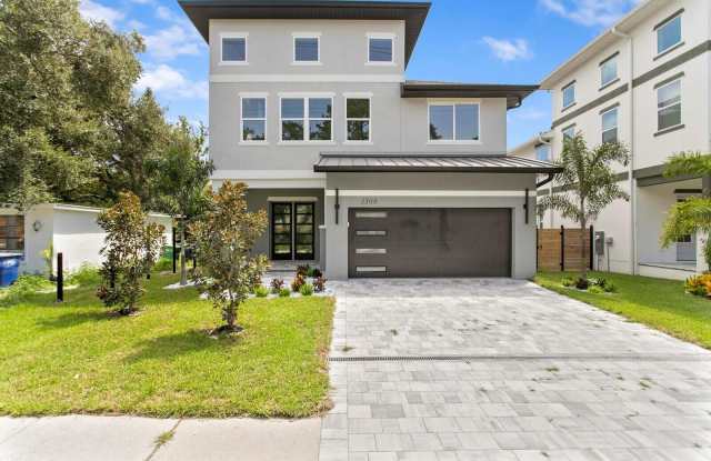 3308 W WYOMING AVENUE photos photos