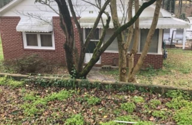 213 Pethel St - 213 Pethel Street, Kannapolis, NC 28081