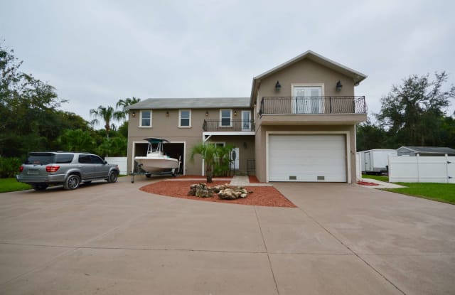 89 Sanford Avenue - 89 Sanford Avenue, DeBary, FL 32713