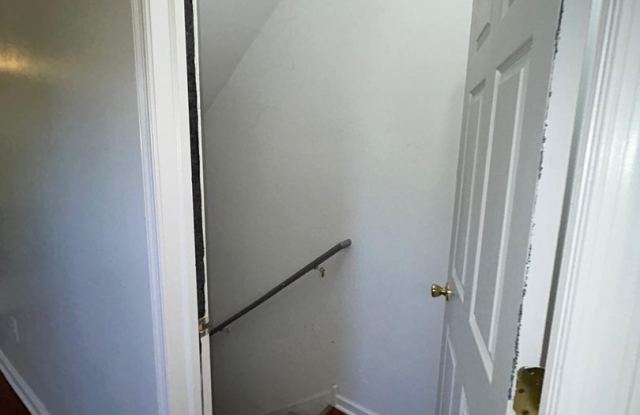Beautiful big property with AC Gallery 1
