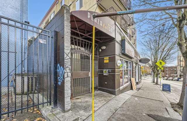 Capitol Hill oasis! Gallery 4