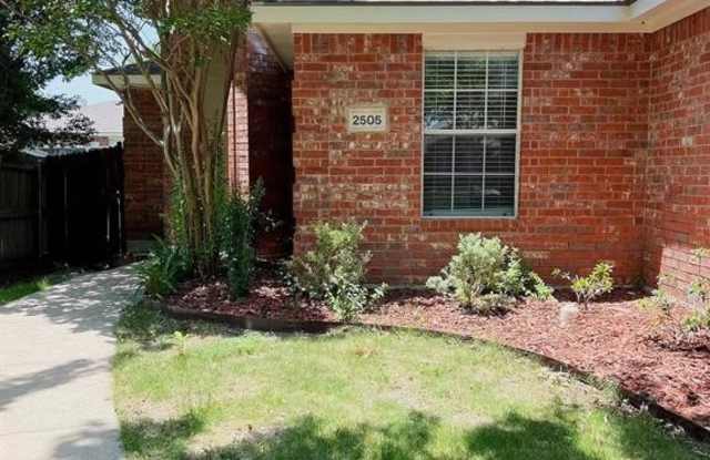 2505 Highridge Drive Gallery 2