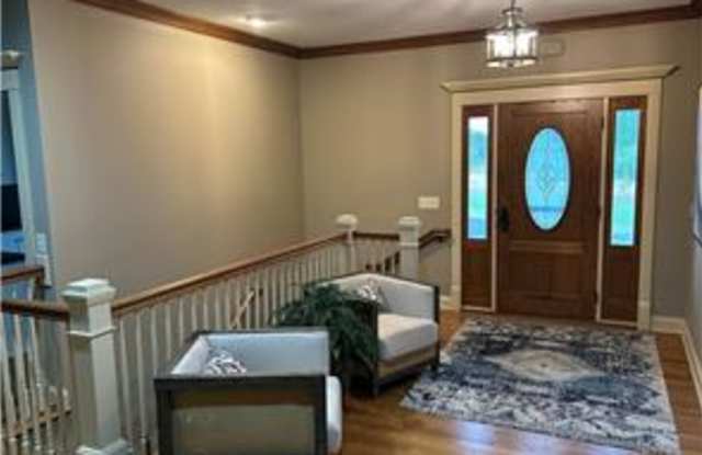 10560 31st Pl NE Gallery 2