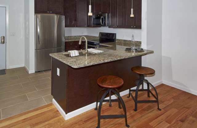 11 Park Place - Unit 411 Gallery 3