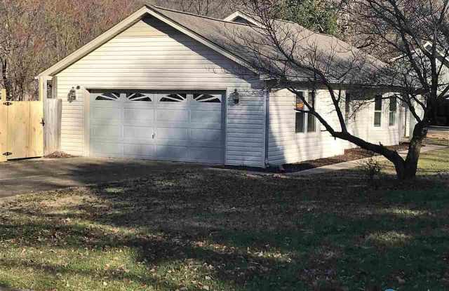 1305 SE Chimney Springs Drive photos photos