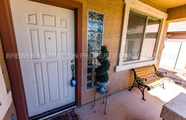 16232 West Meade Lane Gallery 3