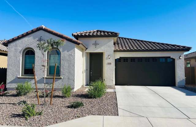 2324 E RIDGEWOOD Lane photos photos