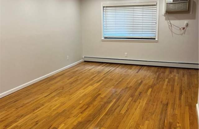 15 Brevoort Drive Gallery 3