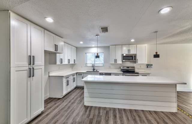 3017 Jamestown Way Las Vegas, NV 89102 - 3017 Jamestown Way, Las Vegas, NV 89102