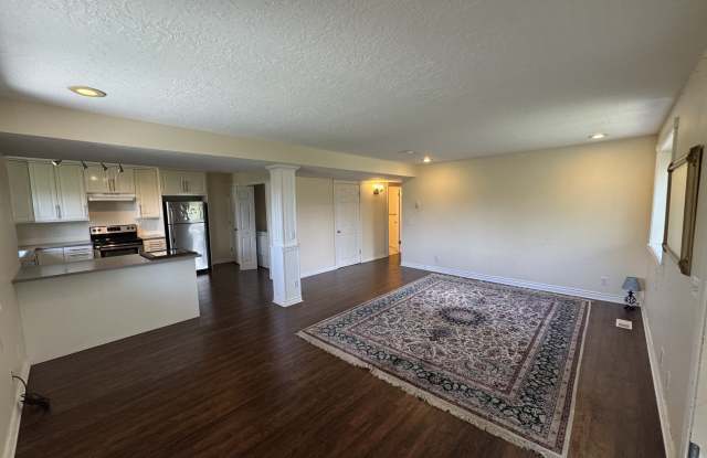 340 Rainbow Lane B - 2 photos photos 340 Rainbow Lane B - 2 photos photos