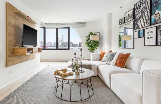 802 S Wells St photos photos