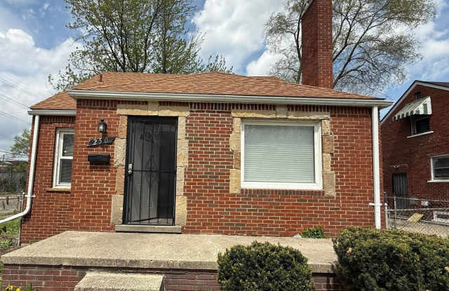 Renovated 3-Bedroom Home – 50% Off First Month’s Rent! We Welcome Section 8! photos photos