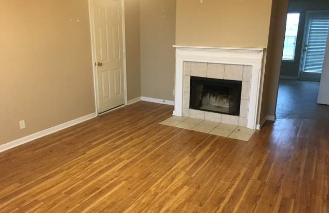 1217 Akins Ridge Drive Gallery 2