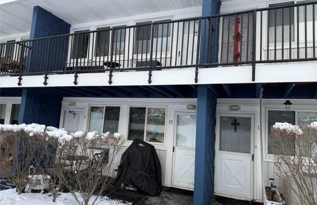 3 Wyndover Woods Lane unit: 10 photos photos