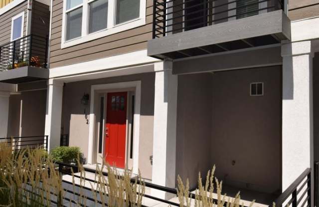 Charming 3 Bed 2.5 Bath Townhome in Murray!!! photos photos