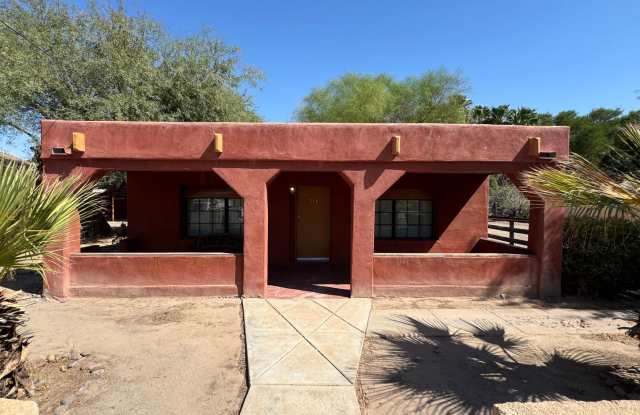 Cozy 2 Bedroom Home in Yuma AZ. photos photos Cozy 2 Bedroom Home in Yuma AZ. photos photos