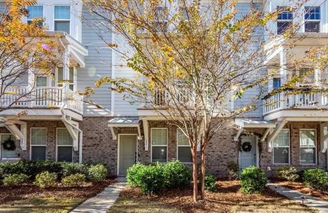 4 Bedroom, 3.5 Bathroom Townhome in The Marshes at Cooper River - Charleston photos photos