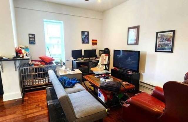 4043 SPRING GARDEN STREET photos photos