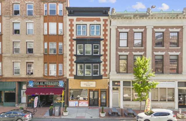 140 Grand Street unit: 2C photos photos