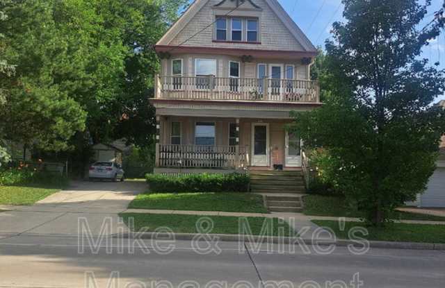 5613 W. Lloyd Street Gallery 2