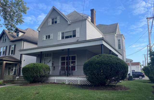311 Washington Avenue - 3 photos photos