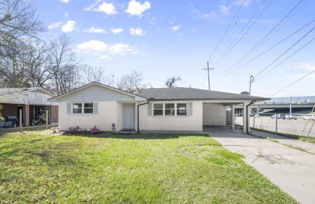 8120 North Essen Heights Court Gallery 3