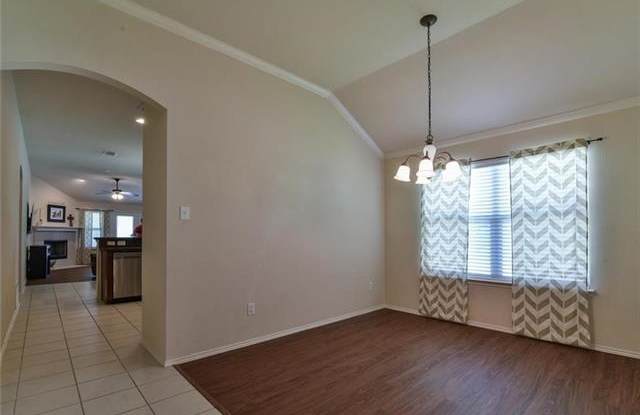 9100 Chalkstone Street Gallery 4