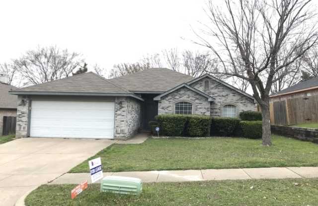 1114 Germany Drive - 1114 Germany Drive, Cedar Hill, TX 75104