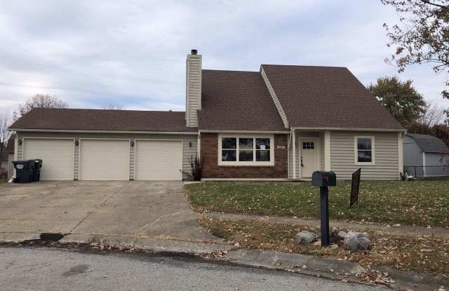 992 Harvest Ct. - 992 Harvest Court, Greenwood, IN 46143