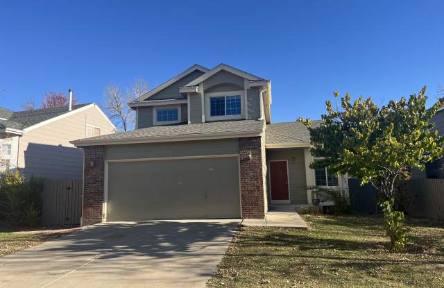 1435 Stoneham St photos photos