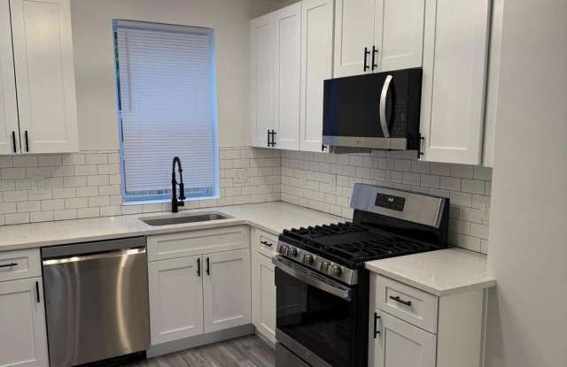 1340 CARROLL ST photos photos