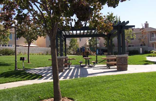 Beautiful 2 Story Home is Dominguez Hills Village Gallery 3