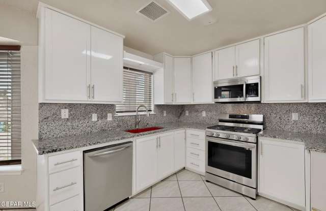 14224 DESERT ASH Drive Gallery 3