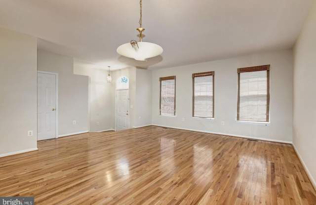 6563 MCKENNA Way Gallery 2